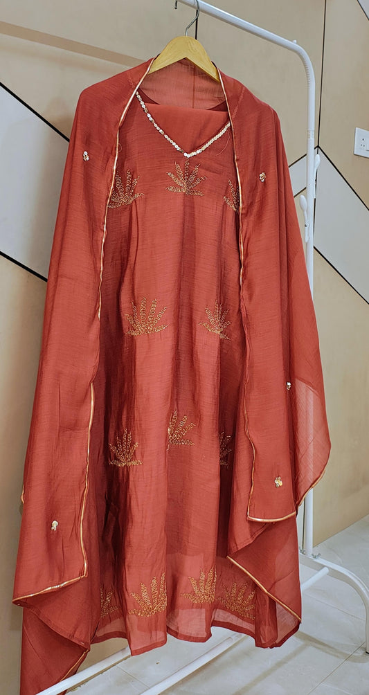 Decent Mul Chanaderi suit