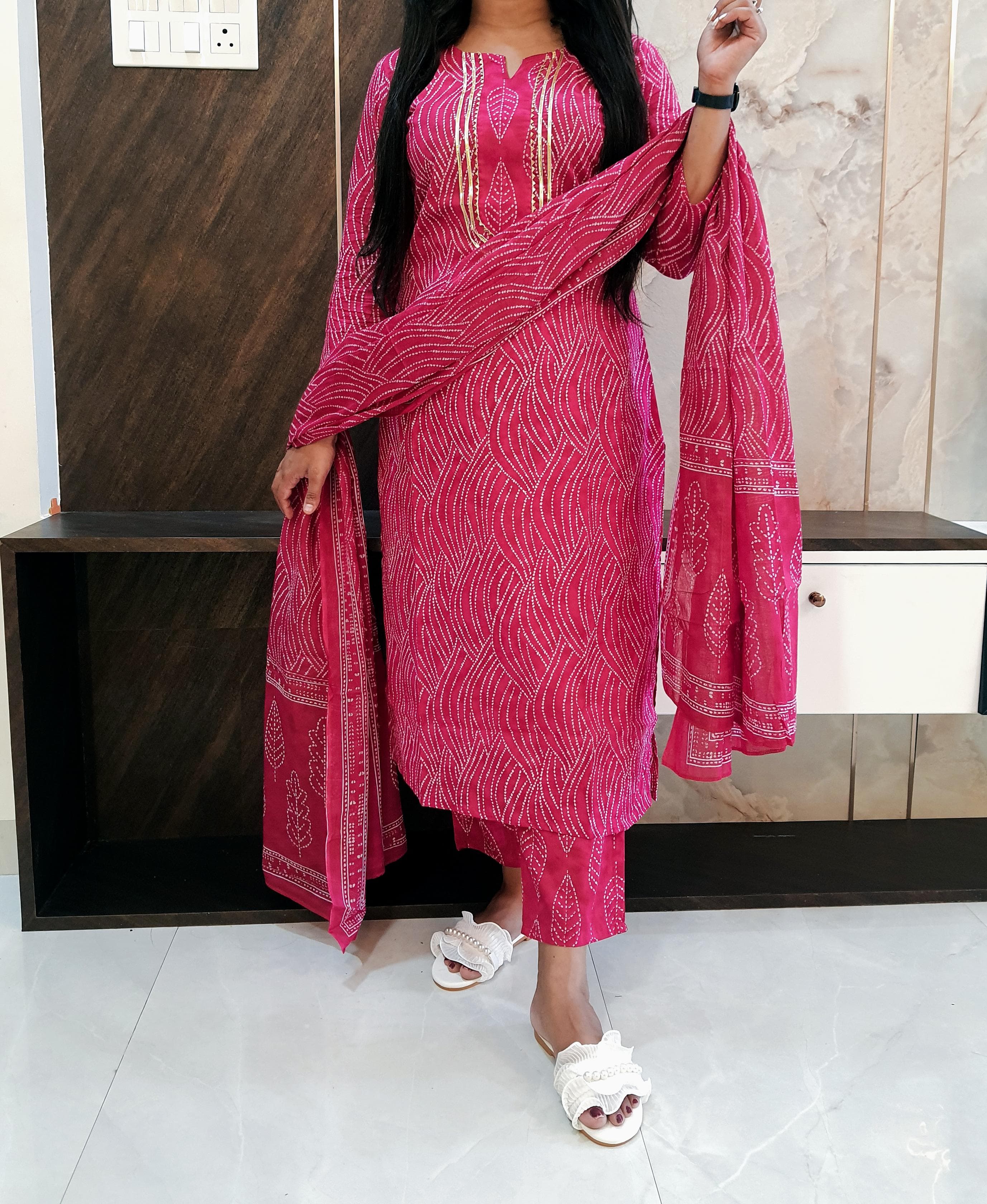 Hot Pink Pure Cotton Dupatta Set