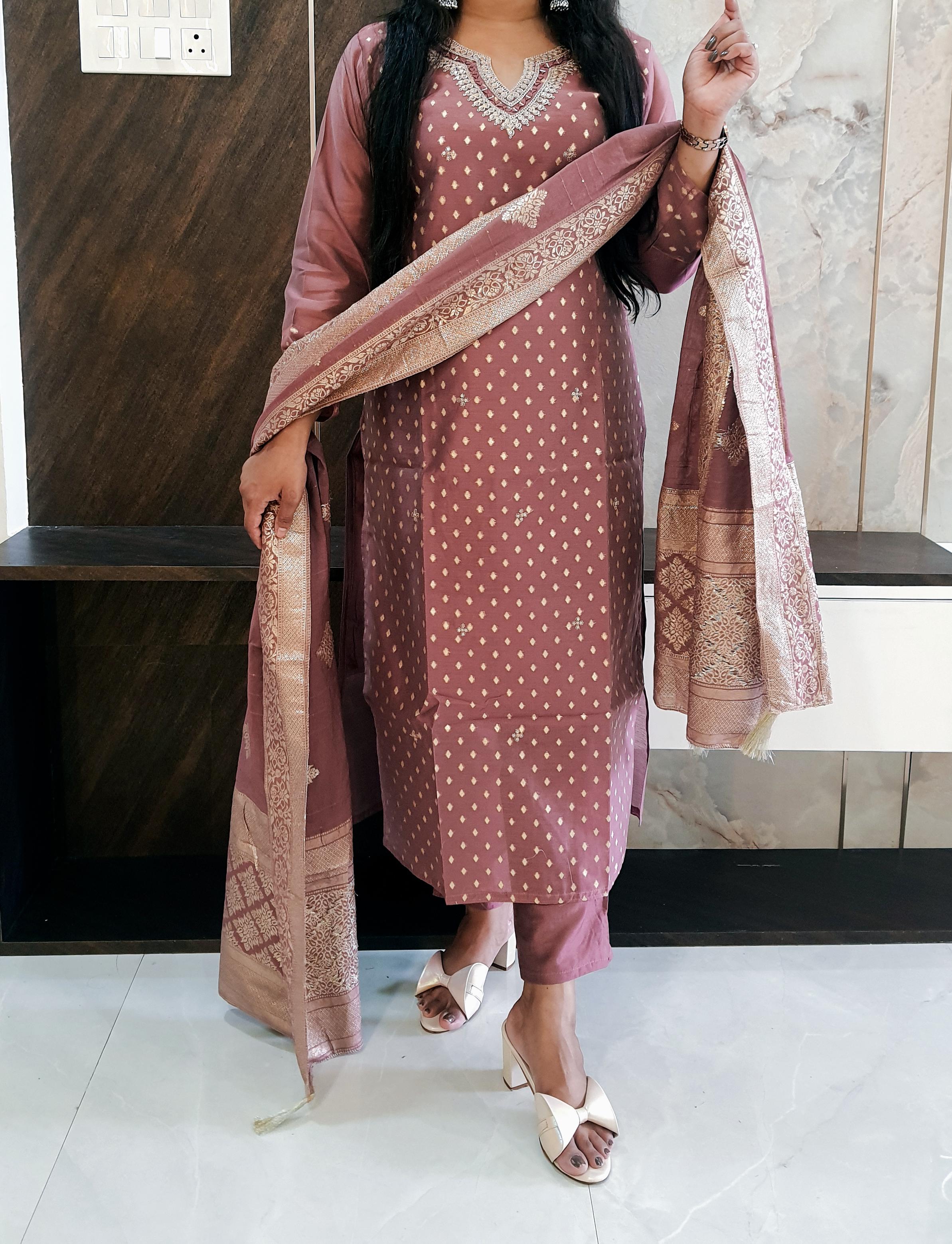 Peach Banarasi Brocade Woven Suit