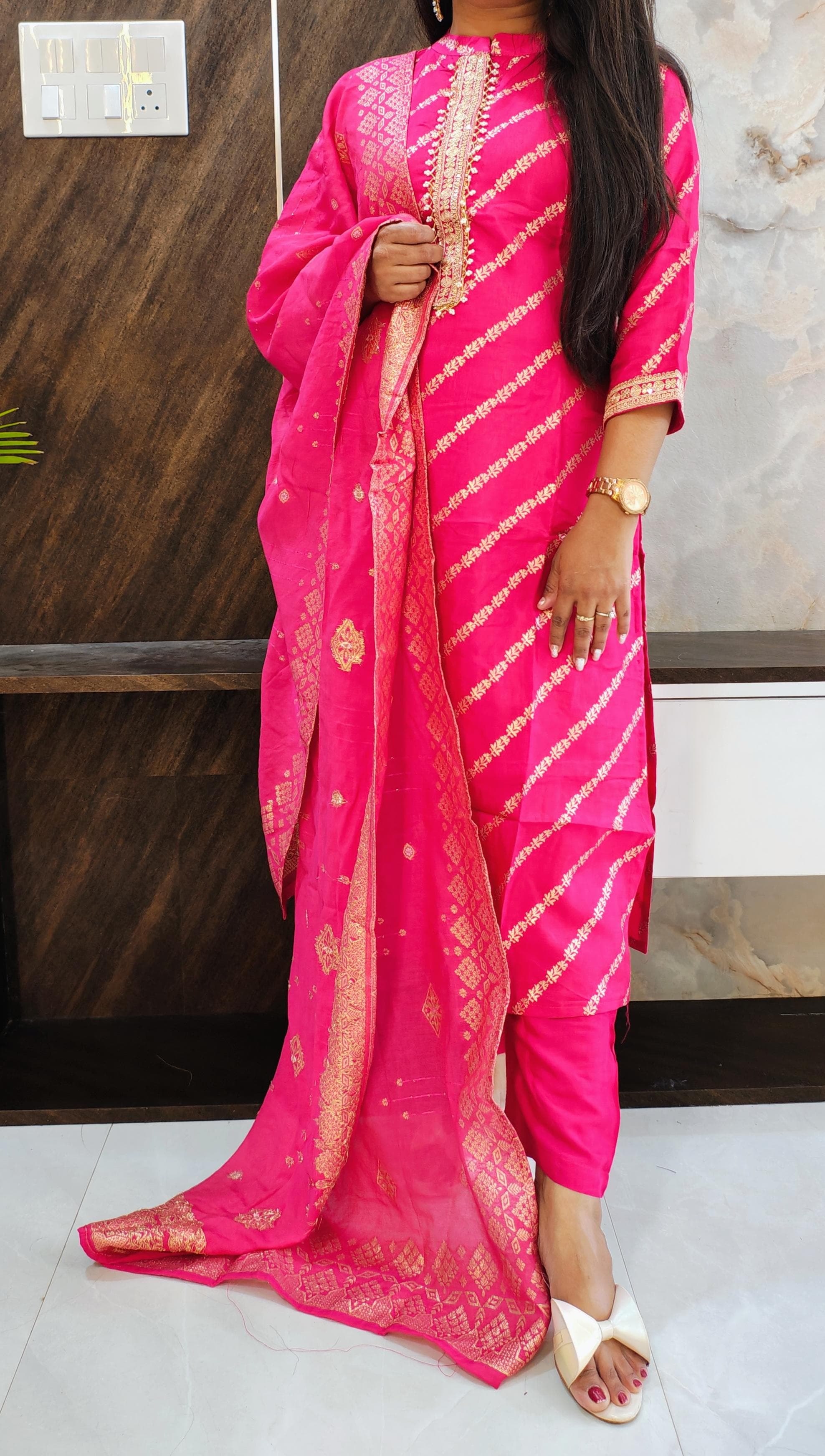 Pink Fushia Banarasi Suit