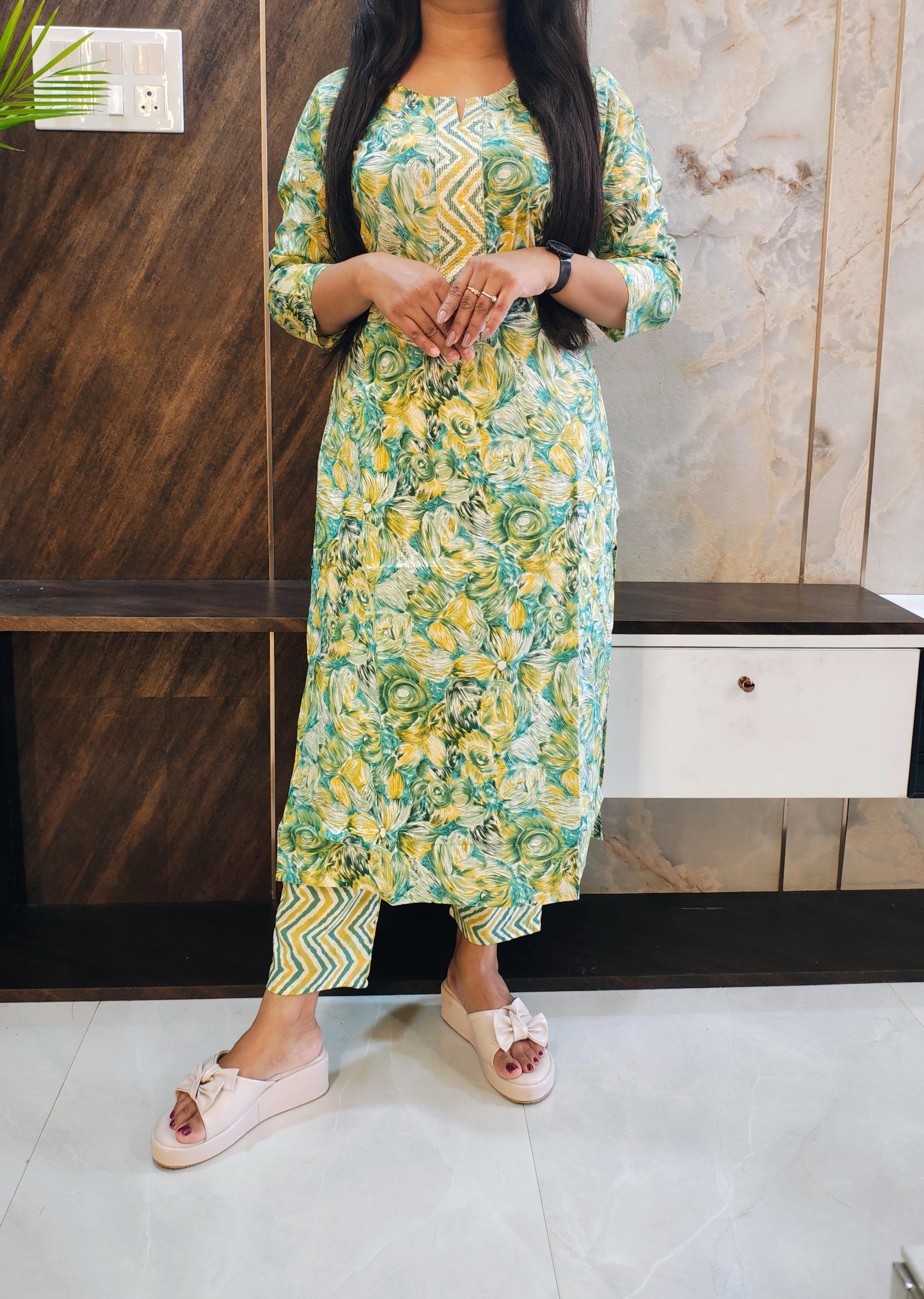 Green Cotton Front Pleated Kurti Pant