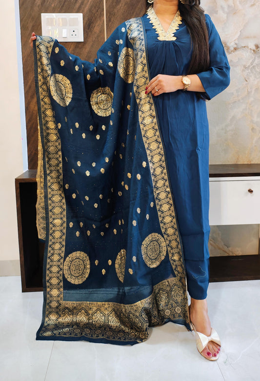 Blue Front Pleated suit