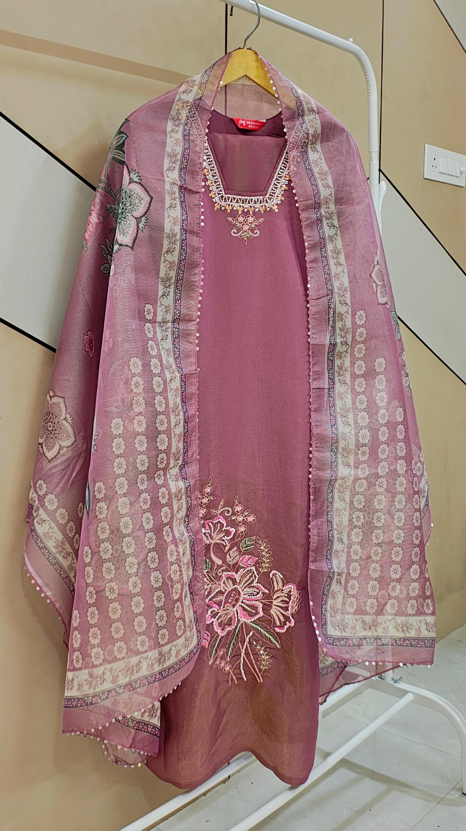 Light Purple glass Neck suit